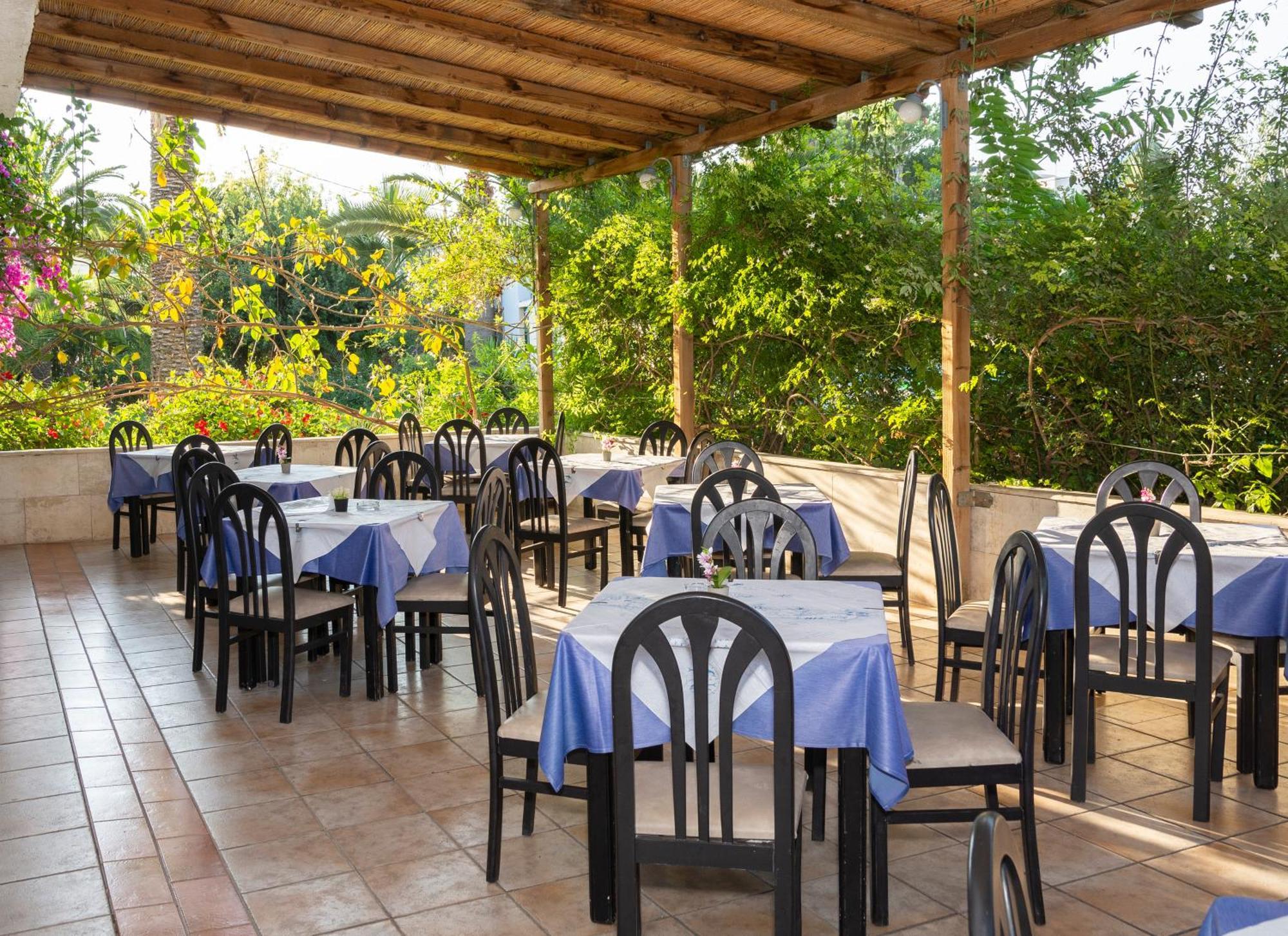 Gorgona Hotel Amoudara Lasithiou エクステリア 写真